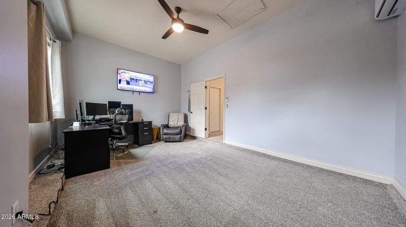 Bonus Room/Flex Room