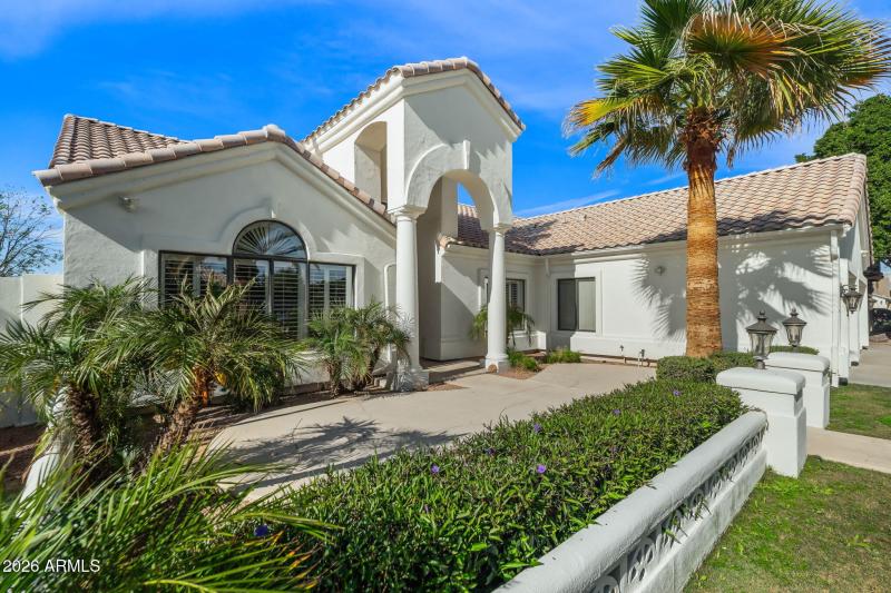 2-web-or-mls-1038 S 38th St-71