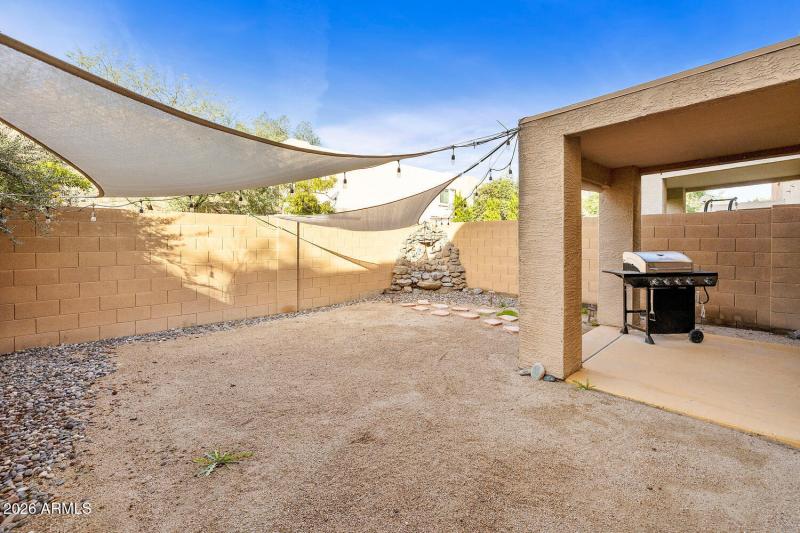 Backyard w/Covered Patio