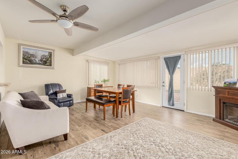 12 - Winnebago 11838