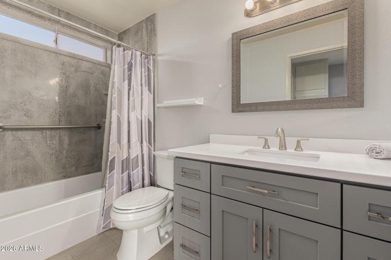 23 - Winnebago 11838