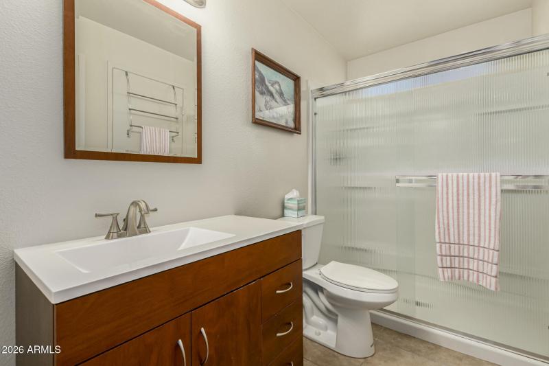 28 - Winnebago 11838