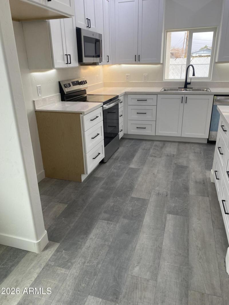 6) 63668-69603e3a310b3