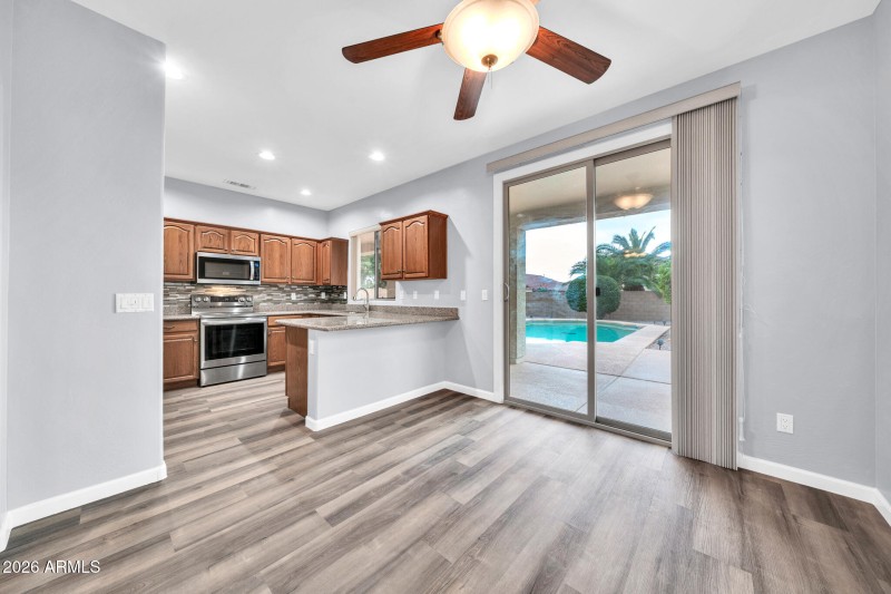 17021 W Halifax Ln-10_(2048)