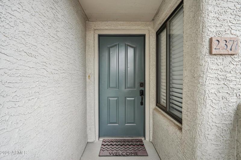 4-web-or-mls-N Saguaro Blvd-S0801-004