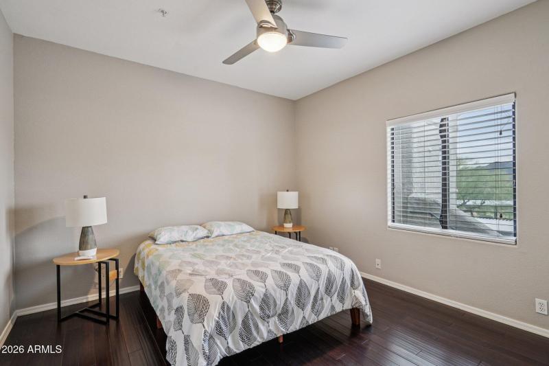 18-web-or-mls-N Saguaro Blvd-S0801-018