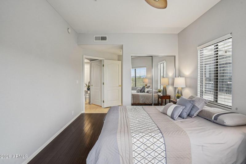 24-web-or-mls-N Saguaro Blvd-S0801-024