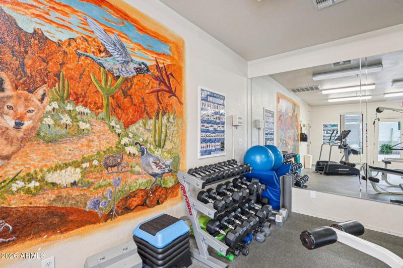 31-web-or-mls-N Saguaro Blvd-0801-901