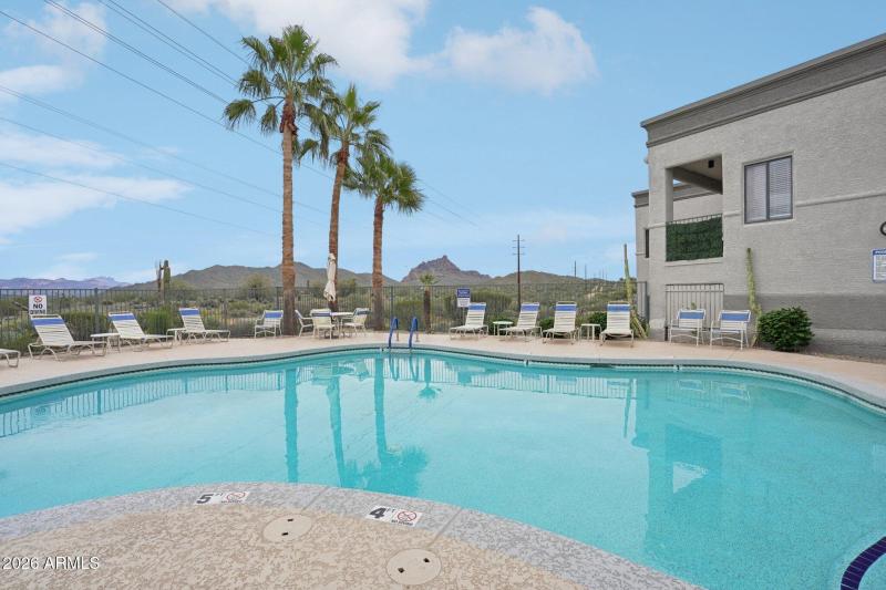 39-web-or-mls-N Saguaro Blvd-0801-909