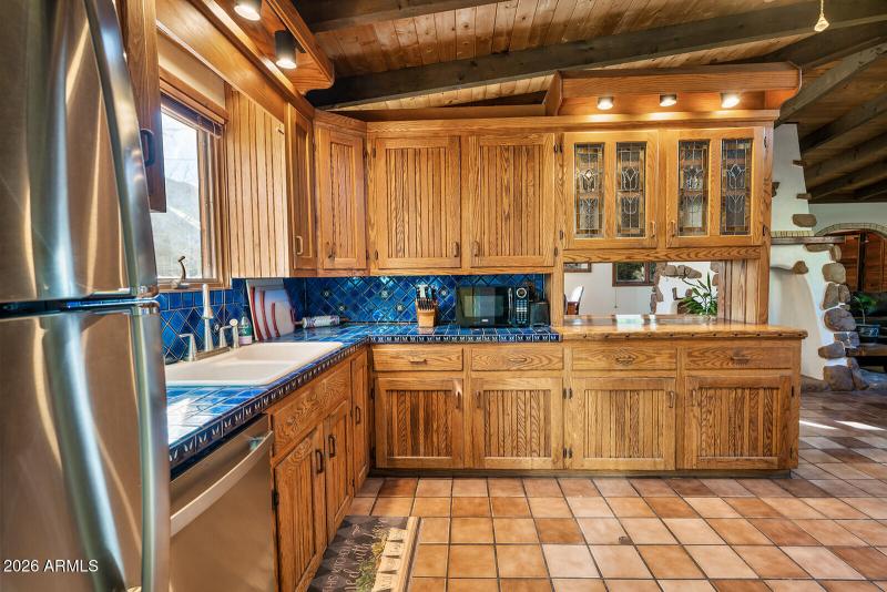 18) 51949-676653711fcbd