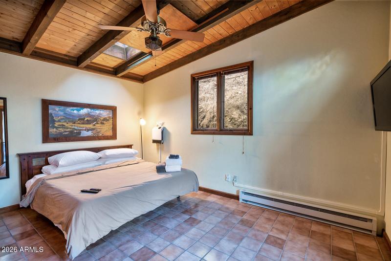 22) 51949-676653774a6f0