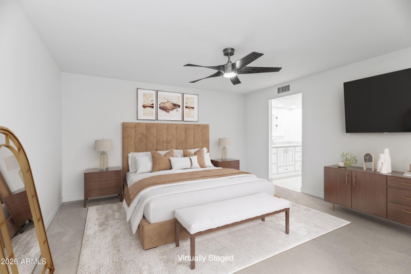 PRIMARY BDRM (VIRTUALLY STAGED)