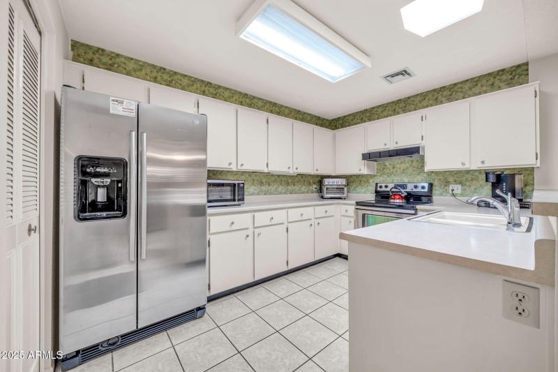 14300 W Bell Rd unit 83-93