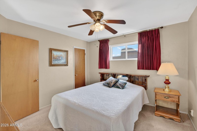 18-web-or-mls-28-W Mitchell Dr