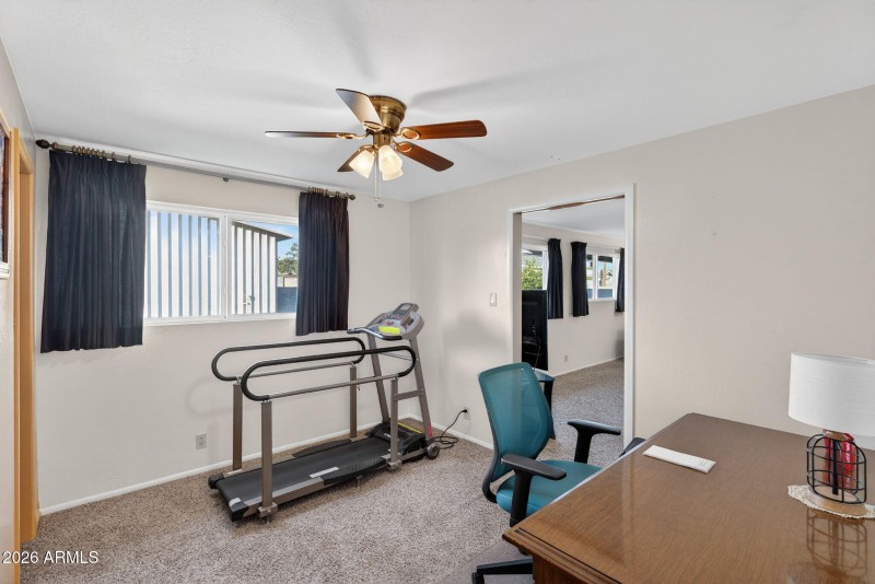 30-web-or-mls-27-W Mitchell Dr