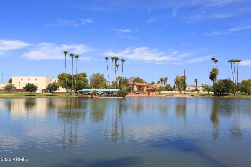 Eldorado Park-Lake area