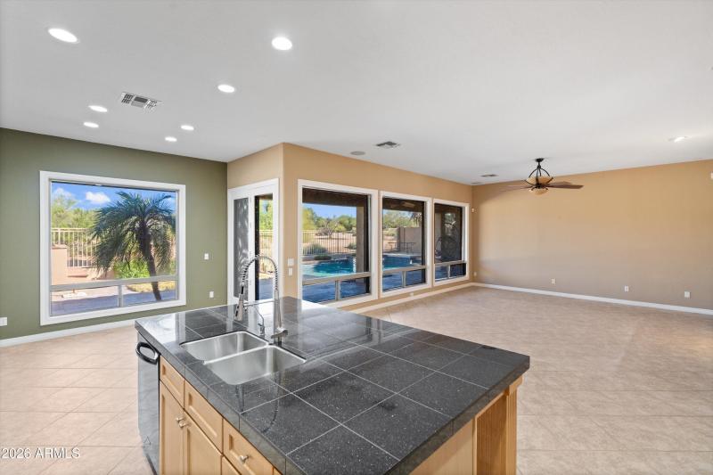 21-Kitchen & Family Room