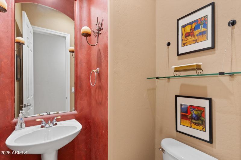 40-Guest Bathroom