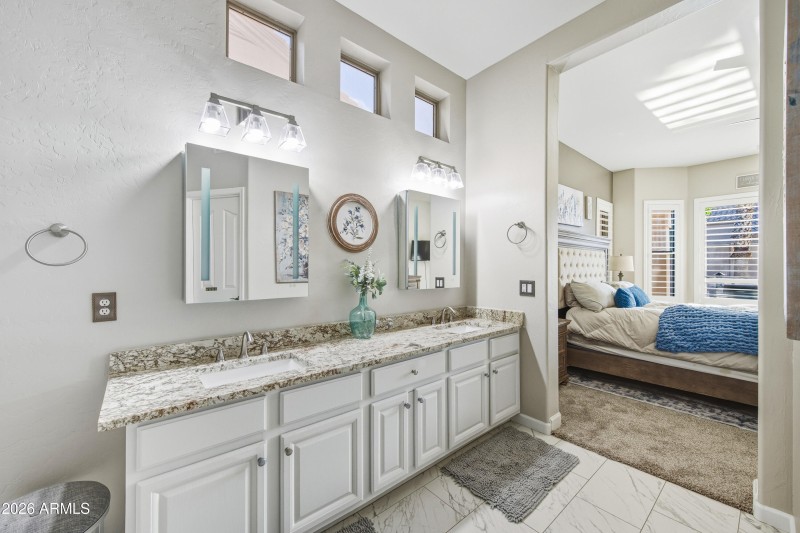 16635 S 12th - Primary Bath