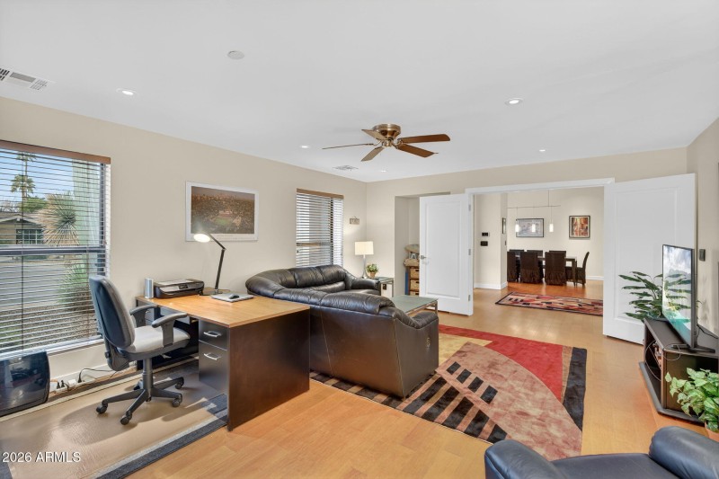 20-web-or-mls-05-Via De La Luna