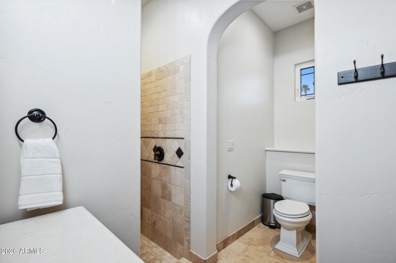 4000 Colt Dr, LHC, AZ-039