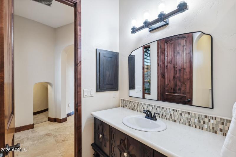 4000 Colt Dr, LHC, AZ-040