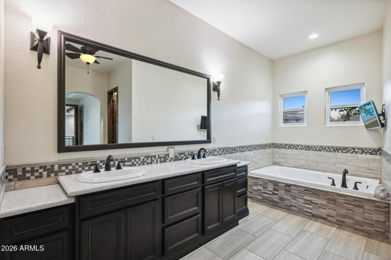 4000 Colt Dr, LHC, AZ-072