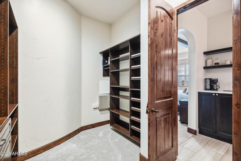 4000 Colt Dr, LHC, AZ-082