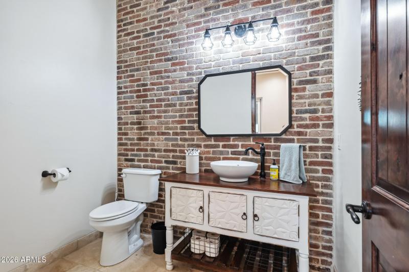 4000 Colt Dr, LHC, AZ-095