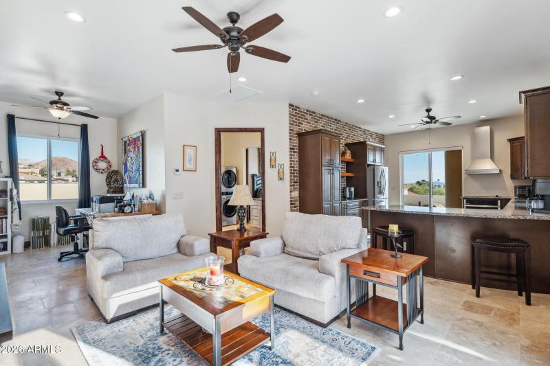 4000 Colt Dr, LHC, AZ-096