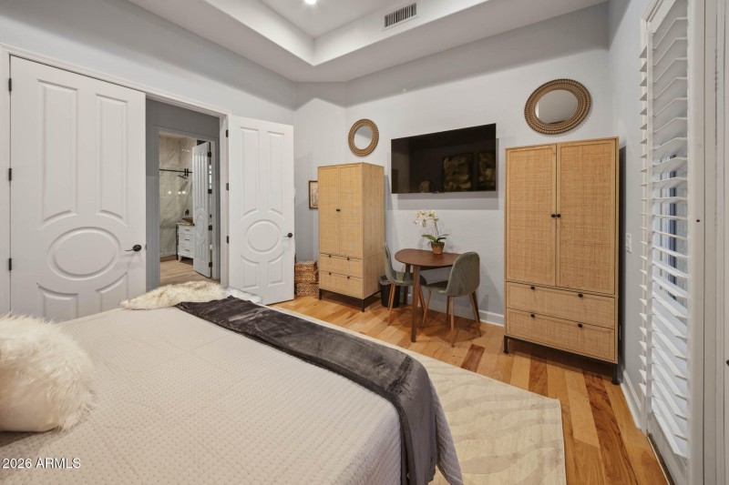 BR-3-3-Bahama-Breeze-Room