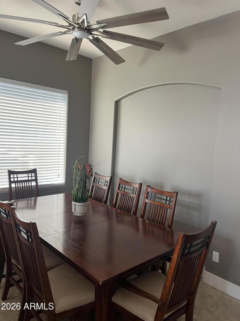 ECB17FB6-C8B1-44B5-B47B-86630CF2C313