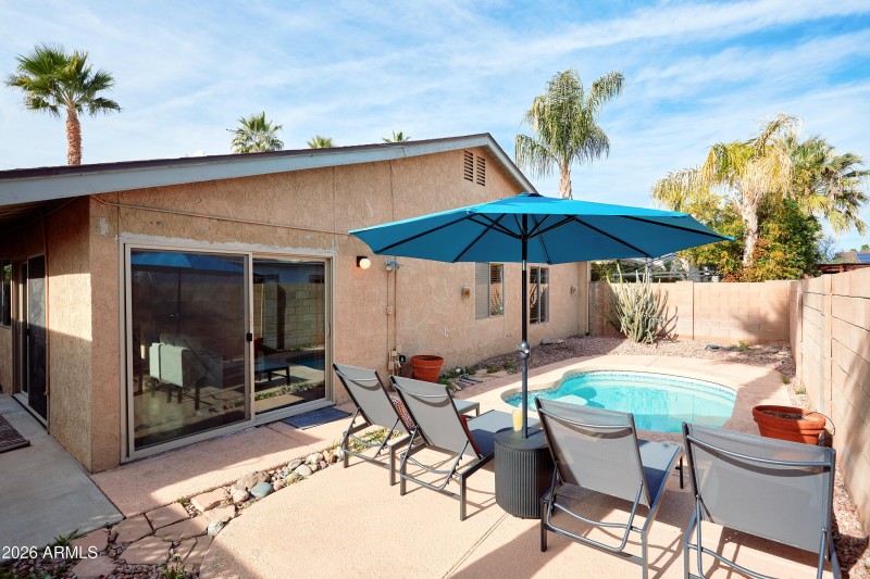 PropertyImageCo_2013N87thWay_WEB_2