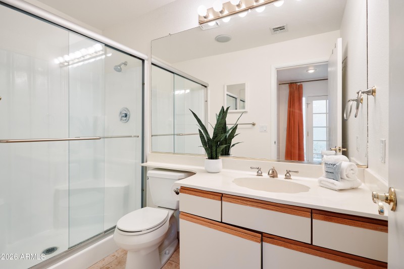 PropertyImageCo_2013N87thWay_WEB_22