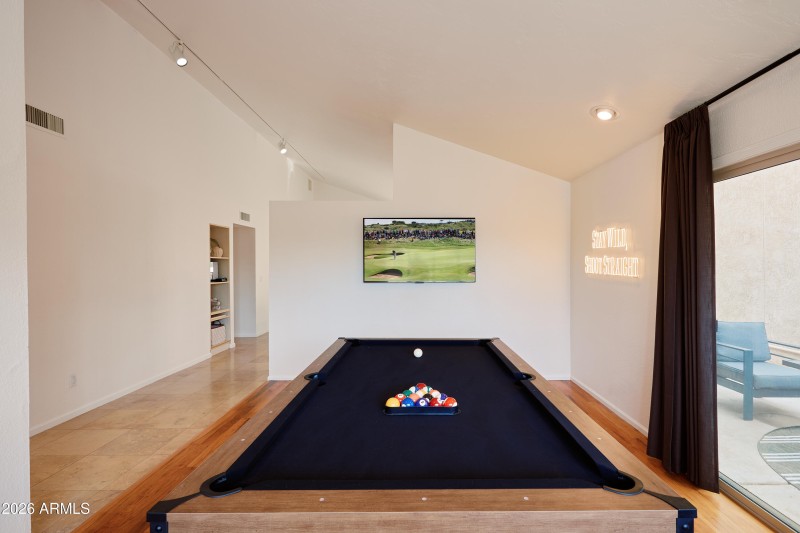 PropertyImageCo_2013N87thWay_WEB_43