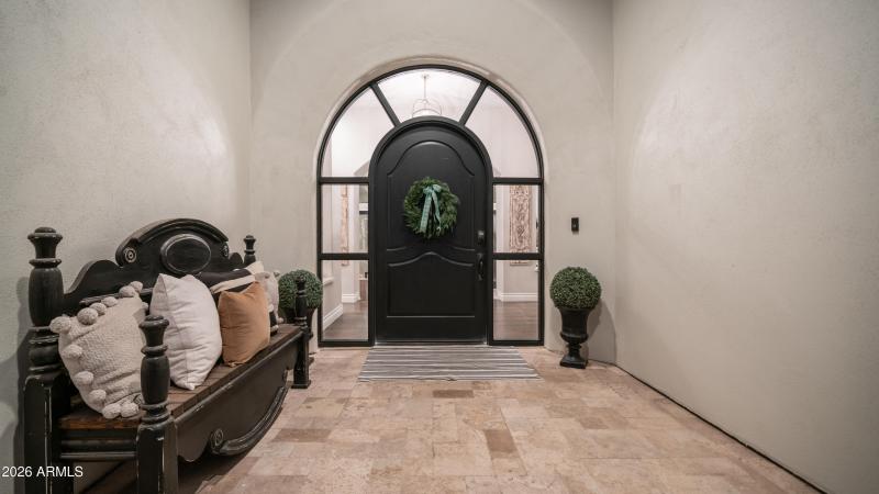 2731 E Capricorn Pl Exterior Photos-4