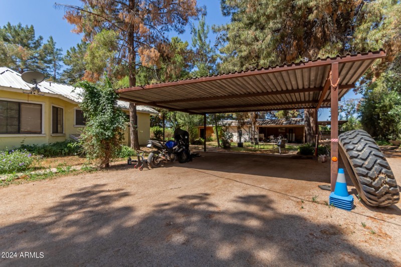 Carport