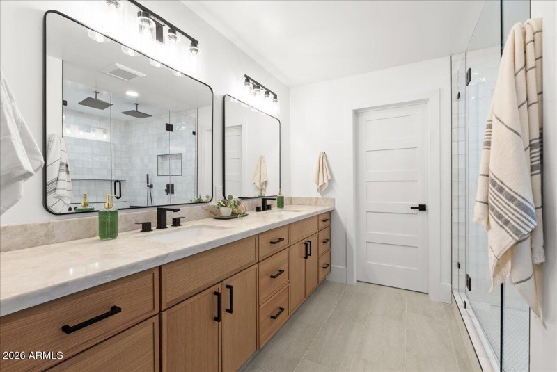 11-DesertSkyREM - 1106 N