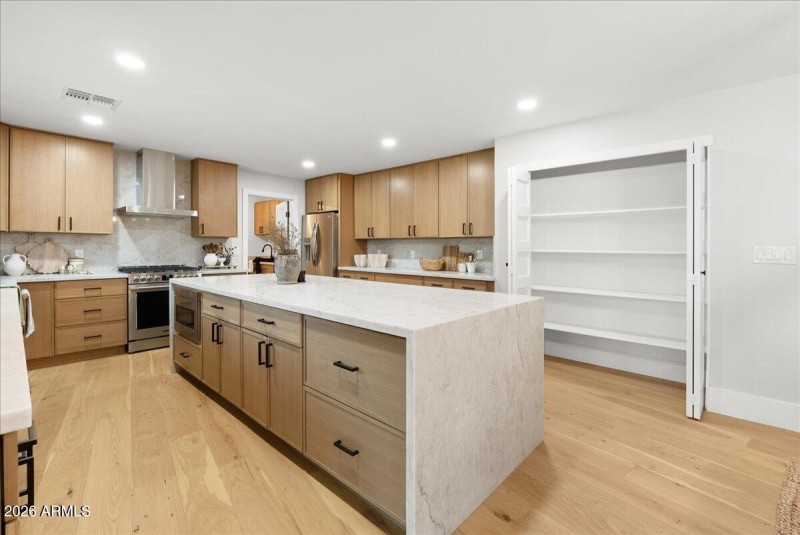 27-DesertSkyREM - 1106 N