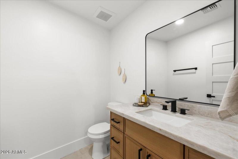 28-DesertSkyREM - 1106 N