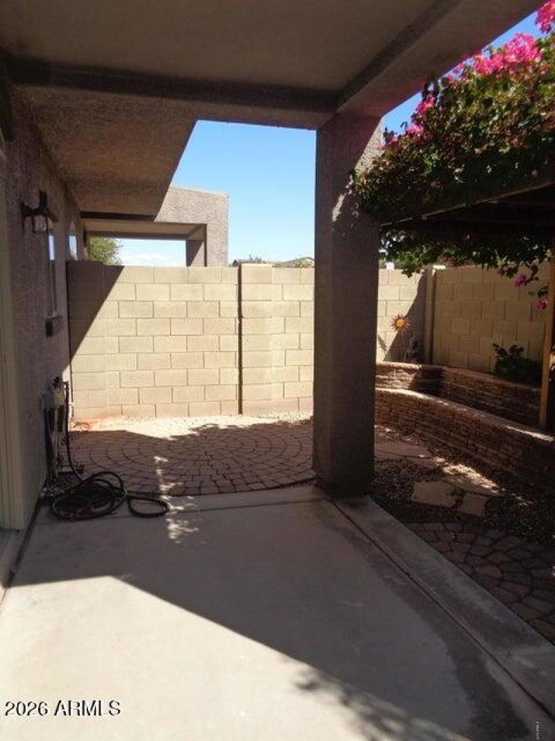 20180921221412631093000000-o