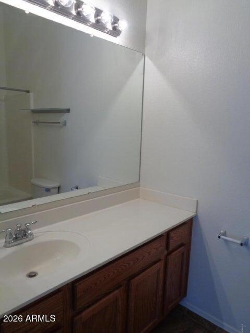 20180921221546177117000000-o