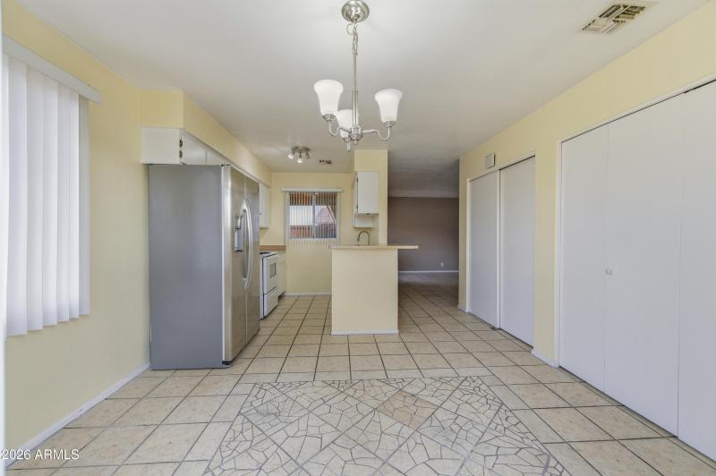 501 W Yukon Dr #4-11