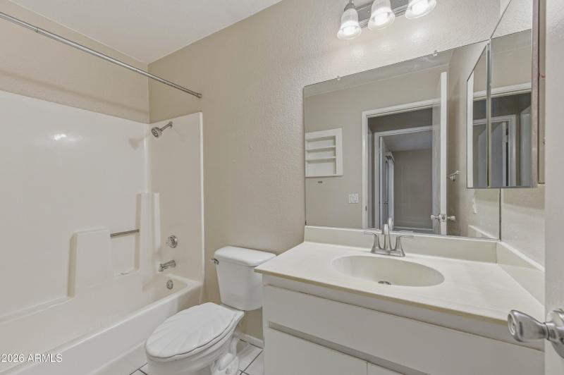 501 W Yukon Dr #4-17