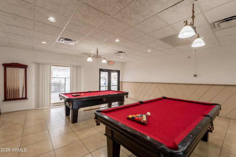 44-print-Camelback-44