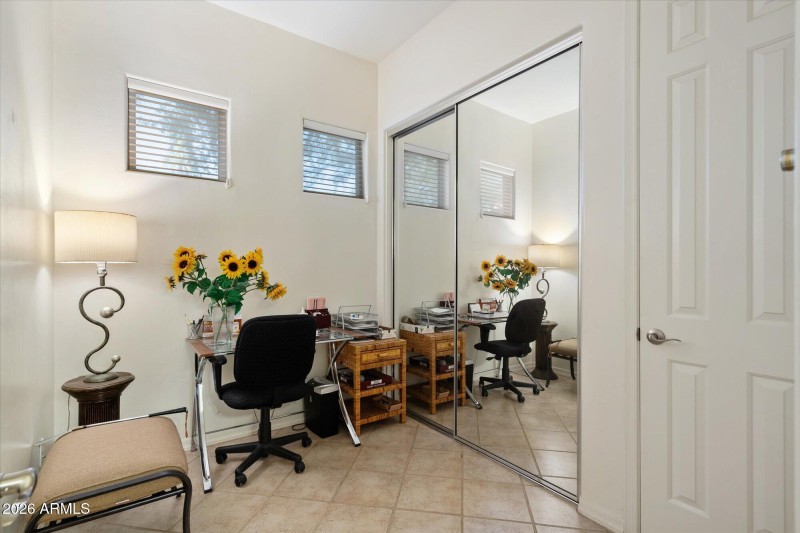 Bedroom 2 with office