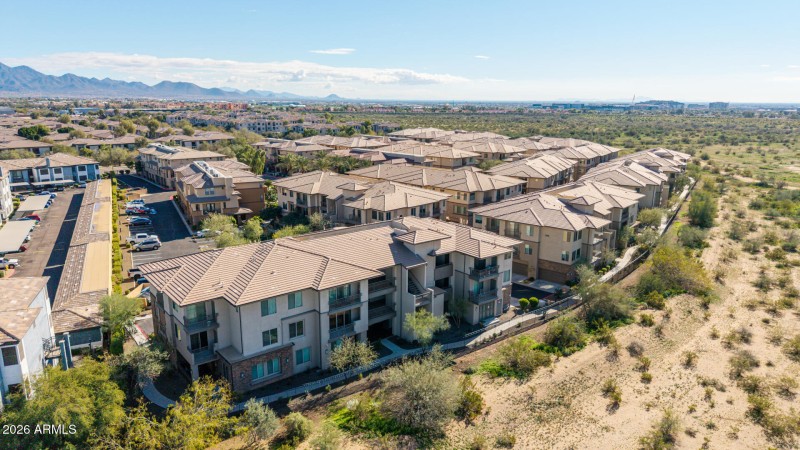 Bordering Preserve with Paths