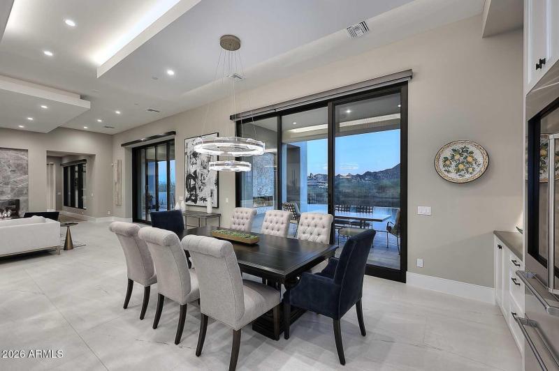 Night-Dining Room-View