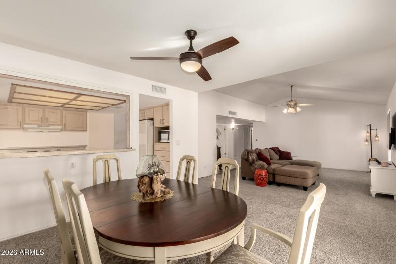 14 - Bellflower 10906