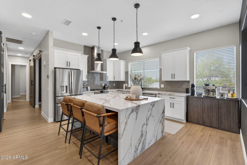 13-web-or-mls-21-E Smokehouse Trail